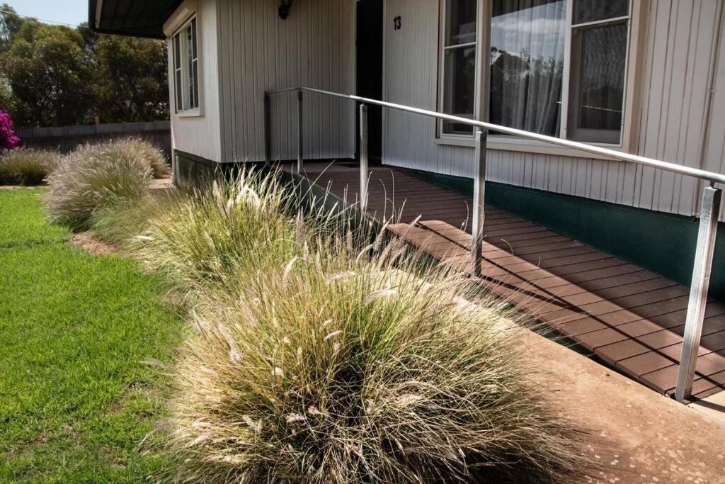 Holiday home Entire House In - 3 Bedroom, Sleeps 5 Minnipa